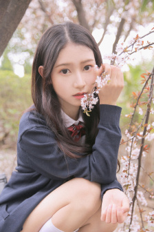 女朋友的丰满吗米